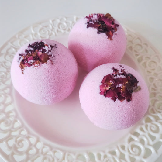 Ivory Aroma Rose Bath Bomb – Elevate Your Bathing Ritual - The Grateful Collective