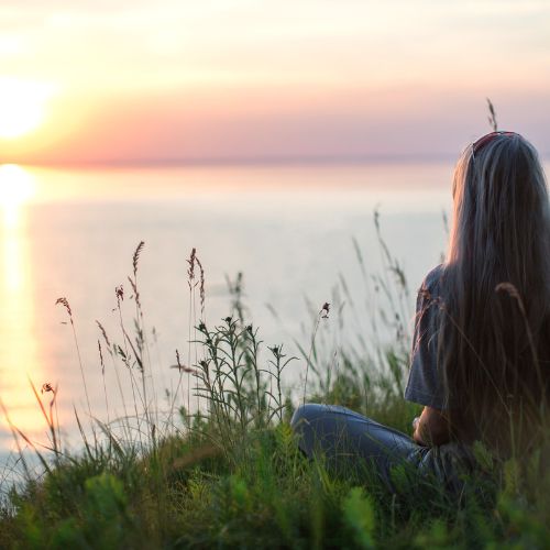 5 Simple Ways to Reduce Stress and Cultivate Inner Peace - The Grateful Collective